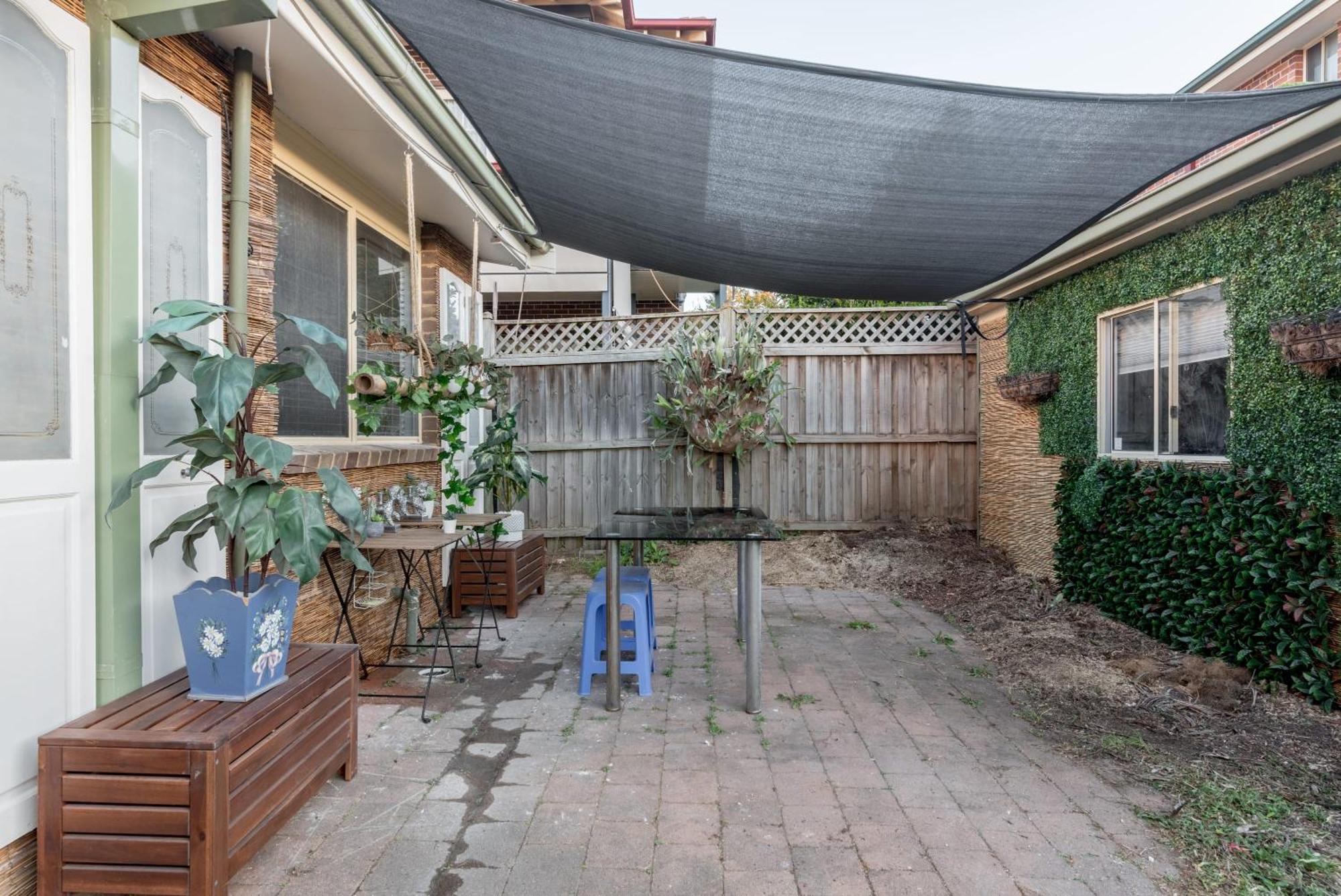 Guest house Tranquil Double - Next To Bus Station & Park & Chinatown - Shared Bathroom Sydney